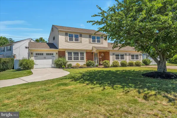 1 Purnel Ave, CINNAMINSON, NJ 08077