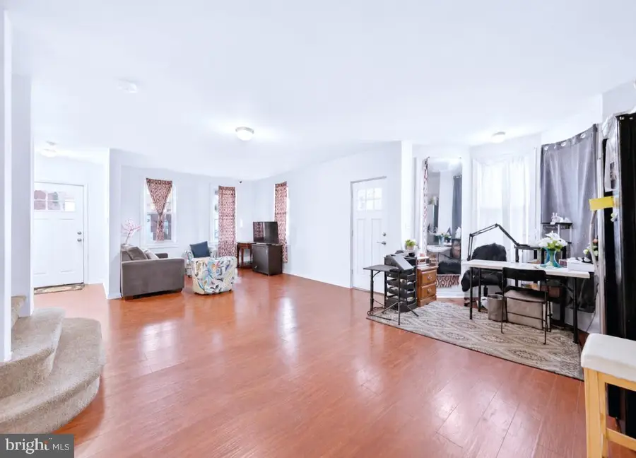 38 E Hancock St, Riverside, NJ 08075 - #3
