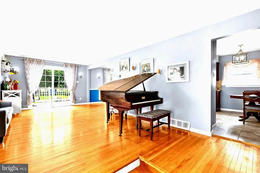 2404 Arden Rd, Cinnaminson, NJ 08077 - #3