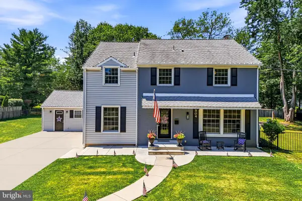 504 Middlesex Dr, MOORESTOWN, NJ 08057