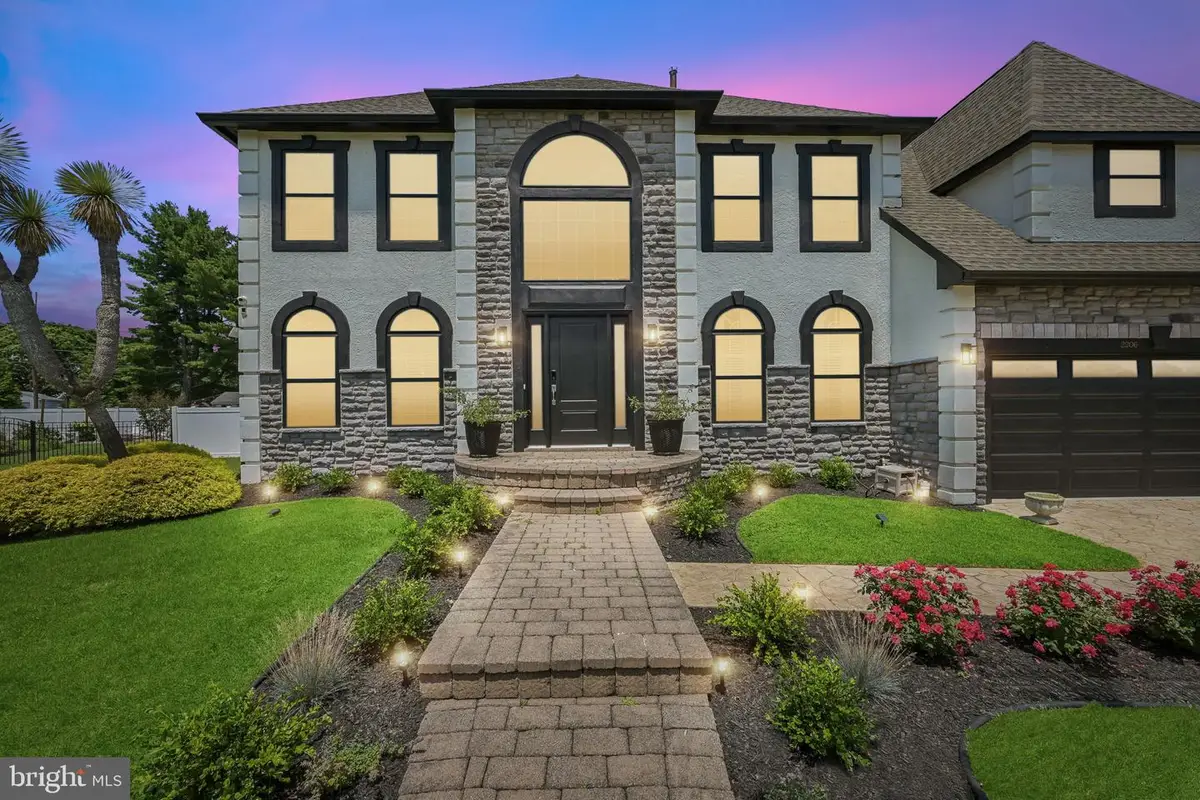 2206 Derby Dr, Cinnaminson, NJ 08077 - #1