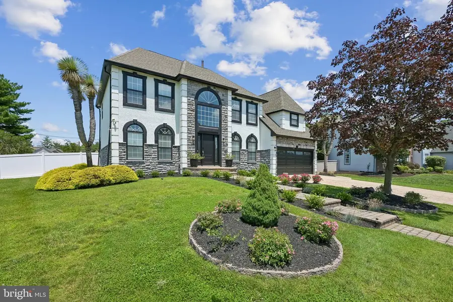 2206 Derby Dr, Cinnaminson, NJ 08077 - #3