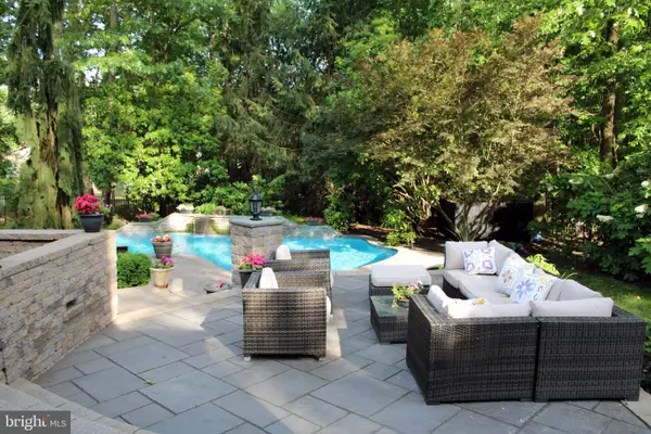 63 Taunton Rd, MEDFORD, NJ 08055