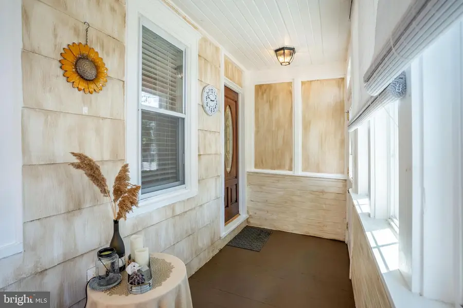 220 Broad St, Florence, NJ 08518 - #3