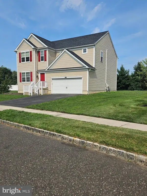 323 Pigott Dr, FLORENCE, NJ 08518