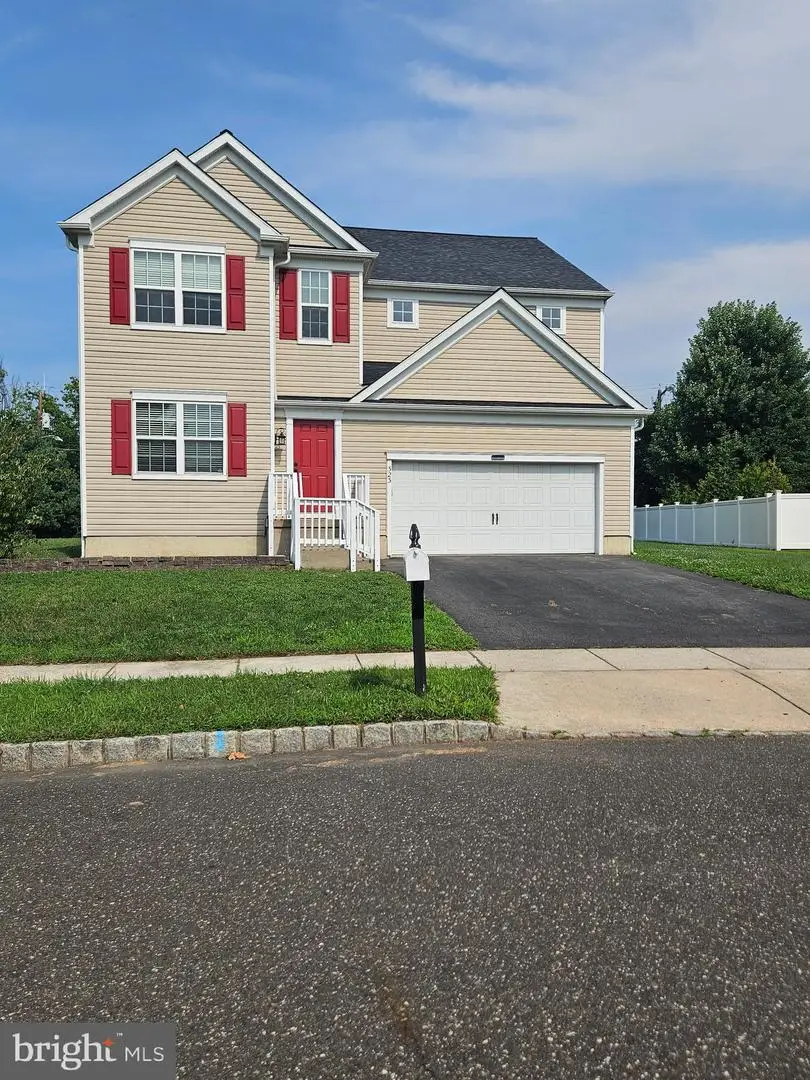 323 Pigott Dr, Florence, NJ 08518 - #2