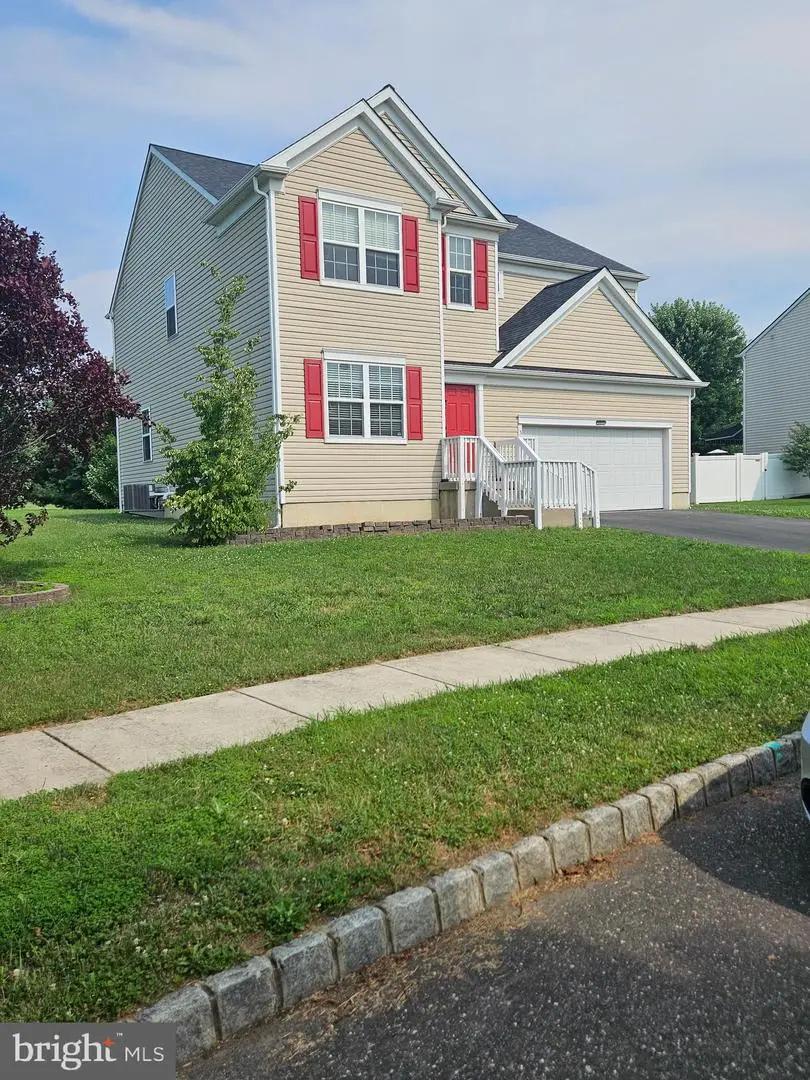 323 Pigott Dr, Florence, NJ 08518 - #3