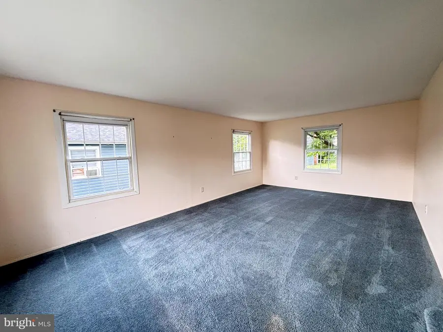 156 Pennypacker Dr, Willingboro, NJ 08046 - #3