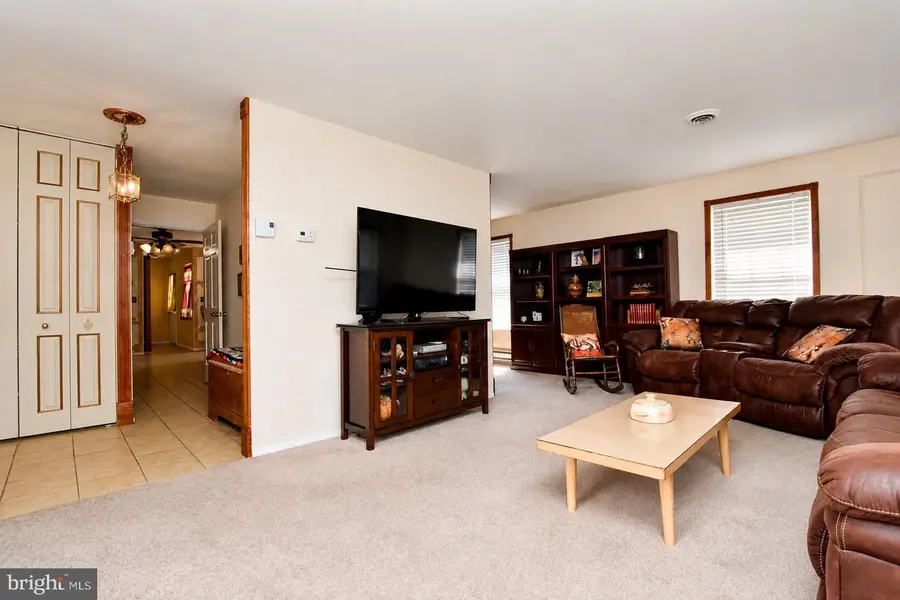 3 Andover Ct, Leisuretowne, NJ 08088 - #3