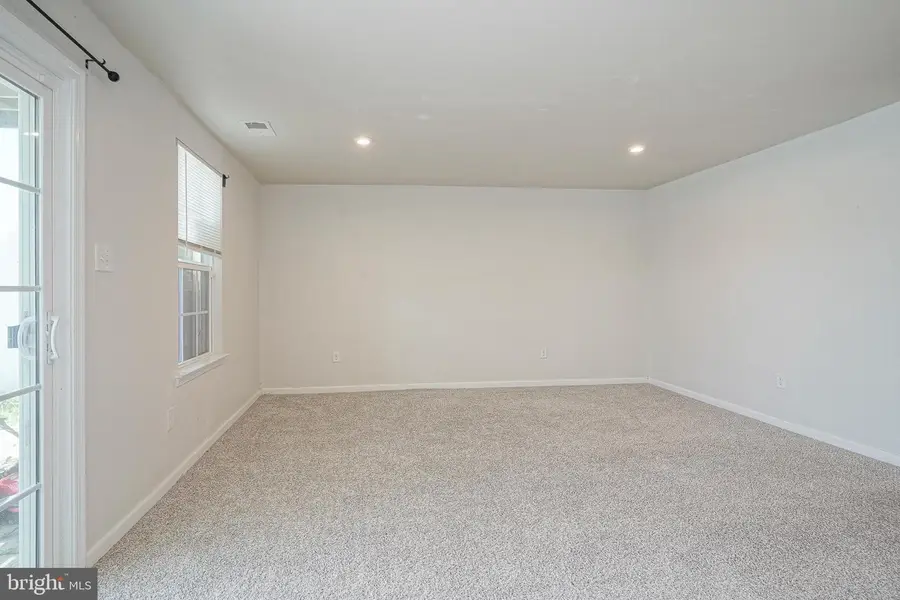 157 Star Dr, Mount Holly, NJ 08060 - #3