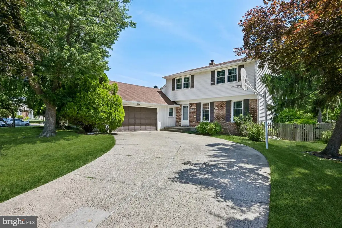 649 Cornwallis Dr, Mount Laurel, NJ 08054 - #1