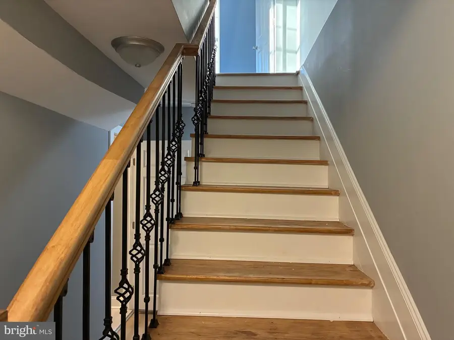 80 E 3rd St, Moorestown, NJ 08057 - #2