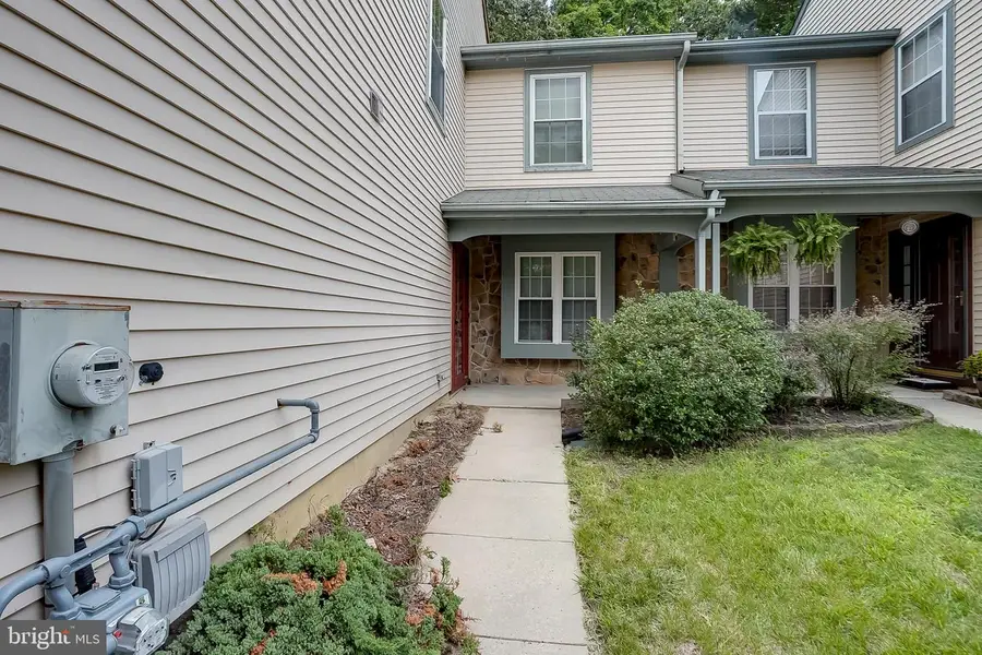 128 Kettlebrook Dr, Mount Laurel, NJ 08054 - #3