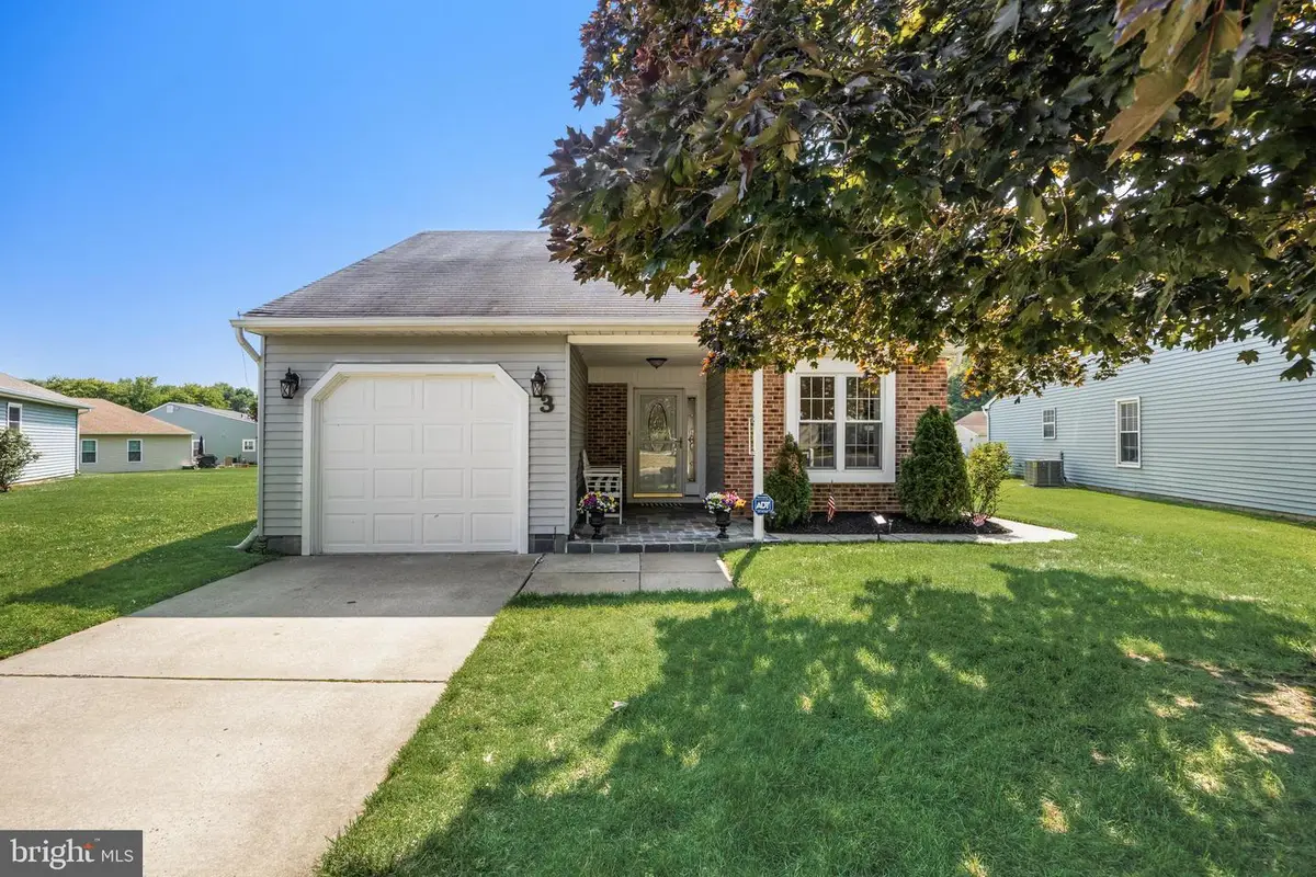 3 Marina Ct, Mount Laurel, NJ 08054 - #1