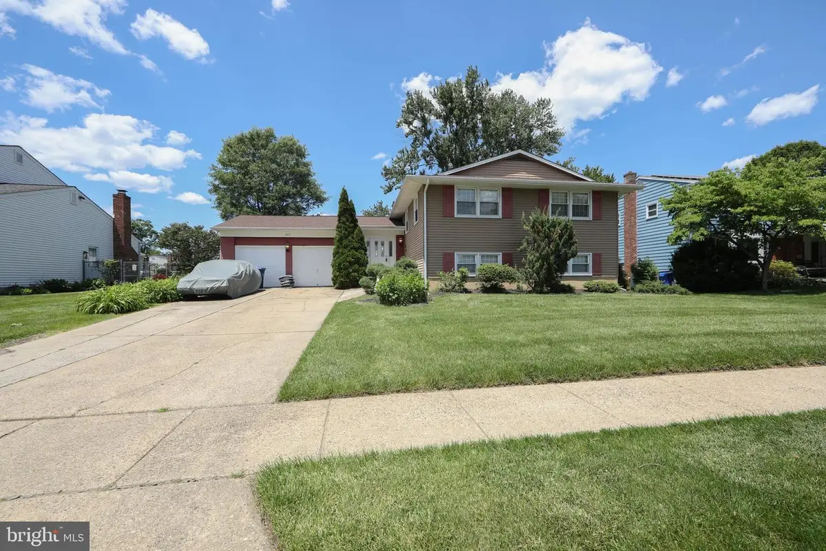 809 Charleston Rd, Mount Laurel, NJ 08054 - #1