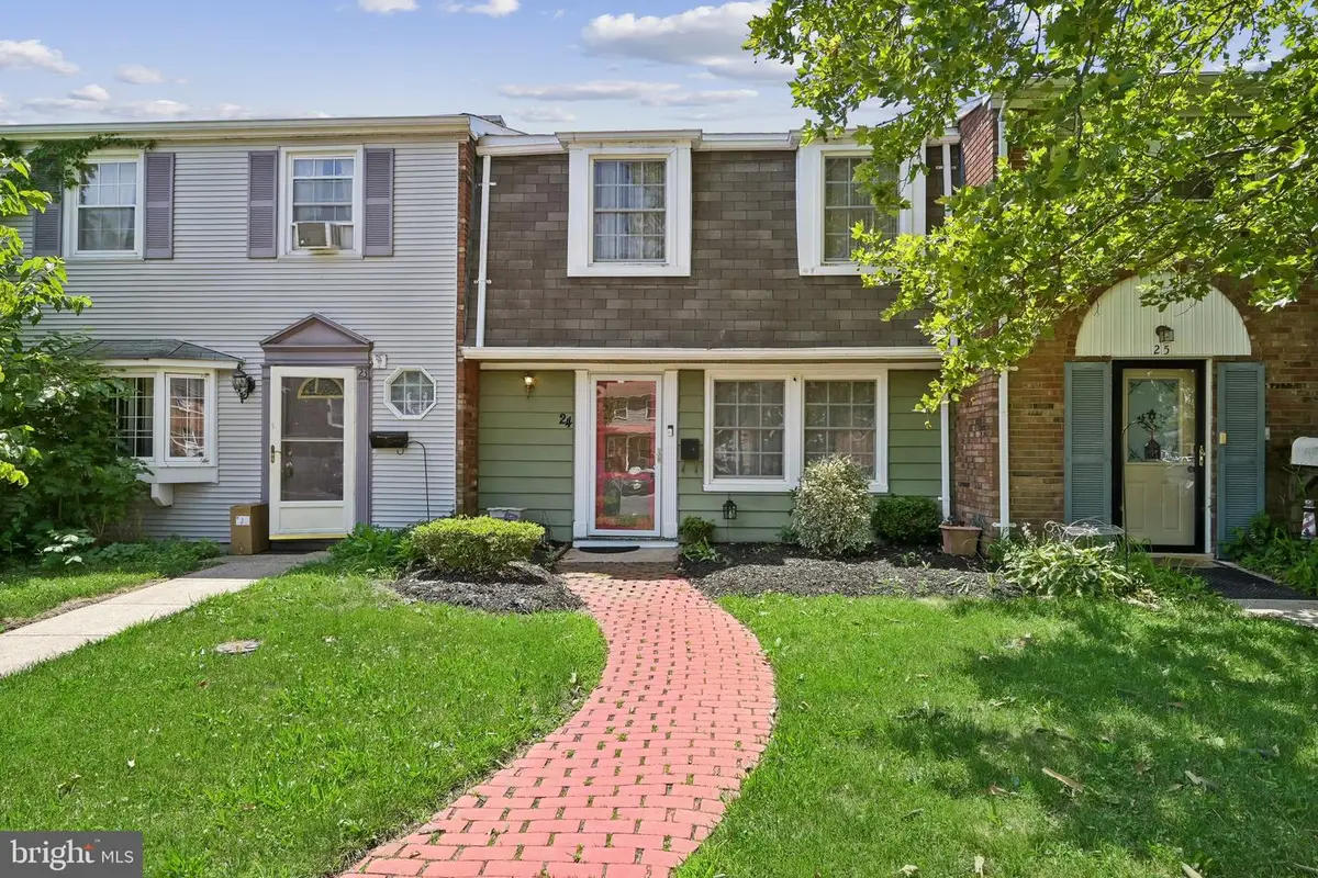 24 Rittenhouse Ct, Willingboro, NJ 08046 - #1