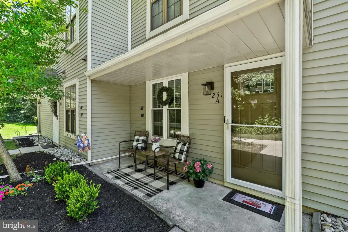 251-a Everly Ct, Mount Laurel, NJ 08054 - #1