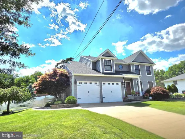 101 Handler Dr, BURLINGTON TOWNSHIP, NJ 08016