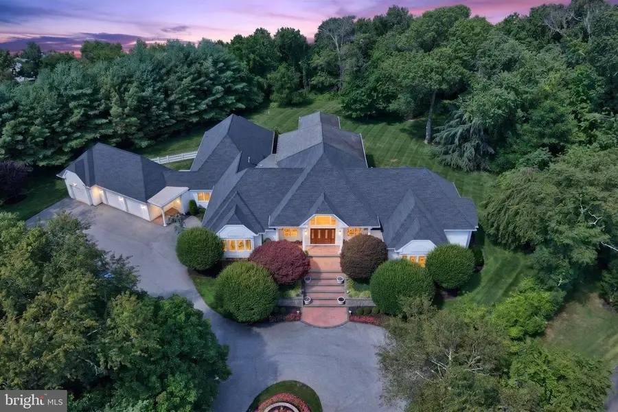 415 Bridgeboro Rd, Moorestown, NJ 08057 - #2