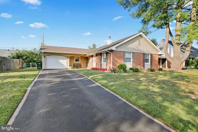 7 Boxwood Ln, Willingboro, NJ 08046 - #1