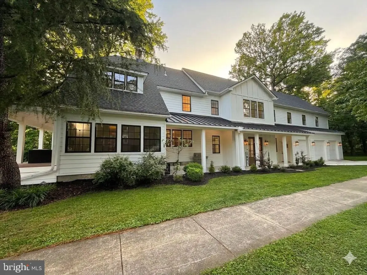 101 W Oak Ave, Moorestown, NJ 08057 - #1