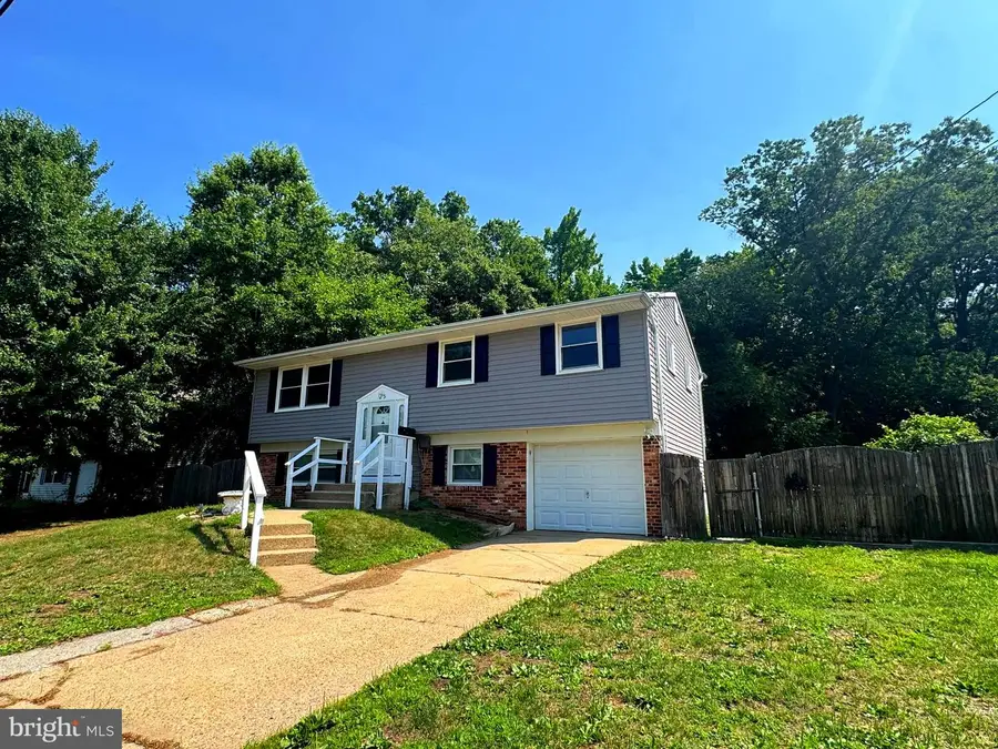 25 Walnut Dr, Burlington, NJ 08016 - #3