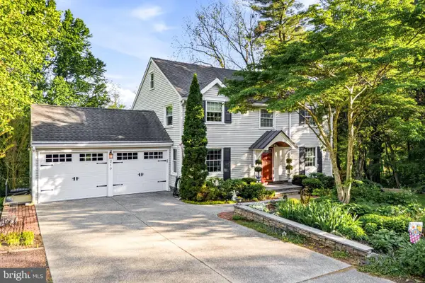 210 E Main St, MOORESTOWN, NJ 08057