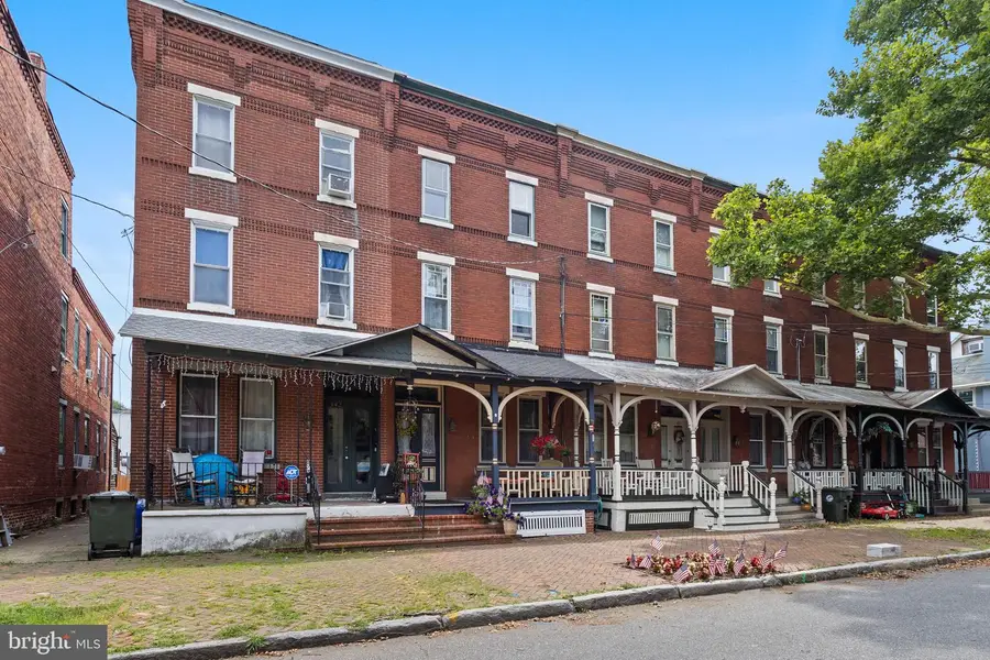 340 E Union St, Burlington, NJ 08016 - #3