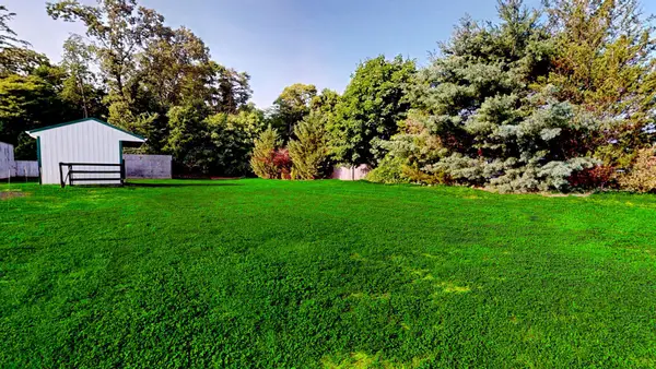 147 W Hampton St, PEMBERTON, NJ 08068