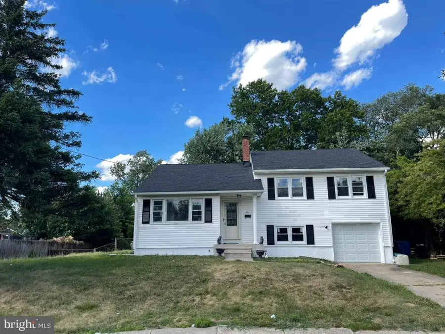 4 Kelly Ct, Mount Holly, NJ 08060 - #2