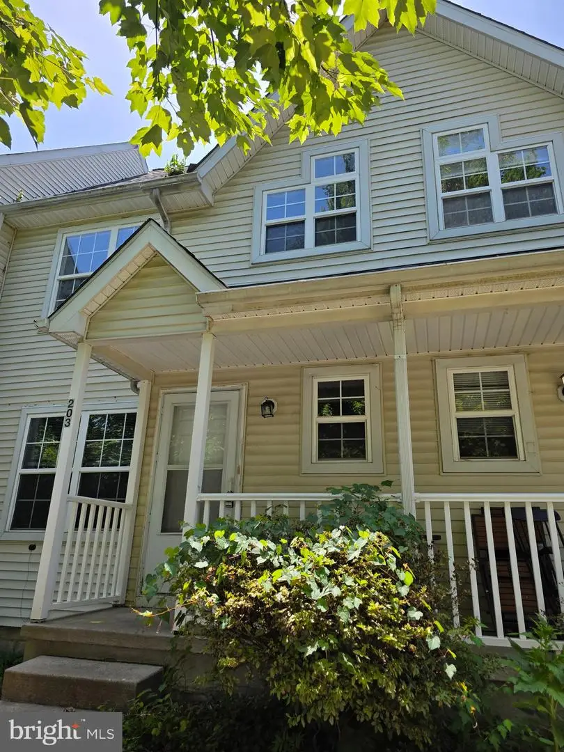 203 River Ct, Fieldsboro, NJ 08505 - #2