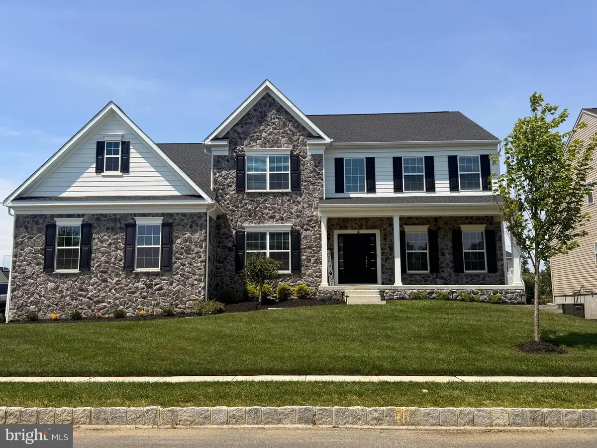 4 Charlotte Ct, Marlton, NJ 08053 - #1