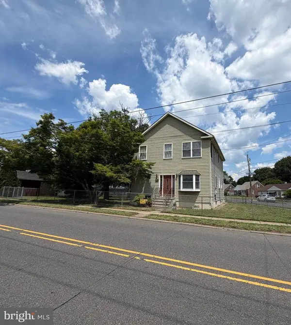 1043 Hornberger Ave, ROEBLING, NJ 08554