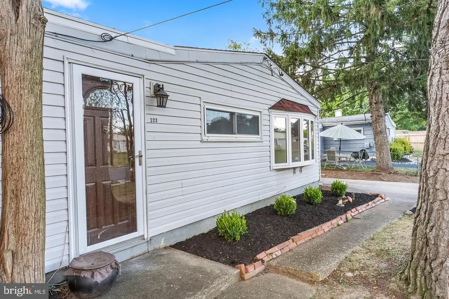 223 Ruth Ave, Maple Shade, NJ 08052 - #3