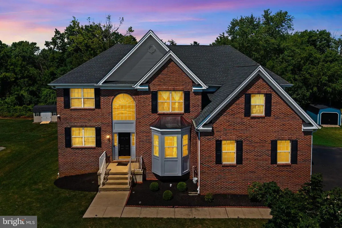 316 Crescent Dr, Bordentown, NJ 08505 - #1