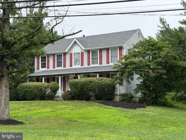 97 Branch St, MEDFORD, NJ 08055