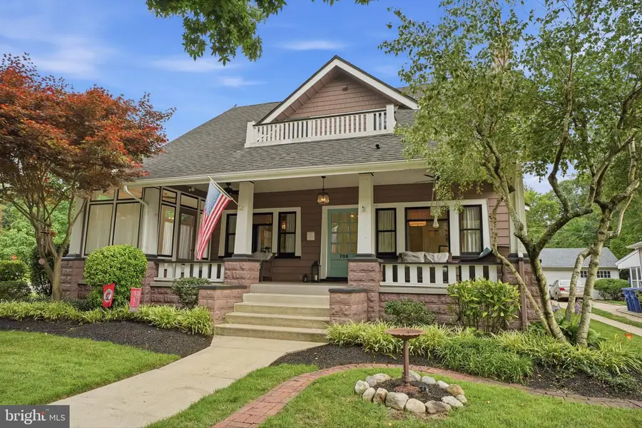 706 Thomas Ave, Riverton, NJ 08077 - #2