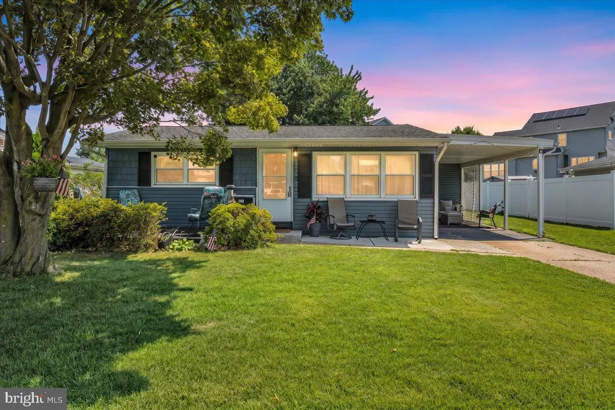 569 N Coles Ave, Maple Shade, NJ 08052 - #1