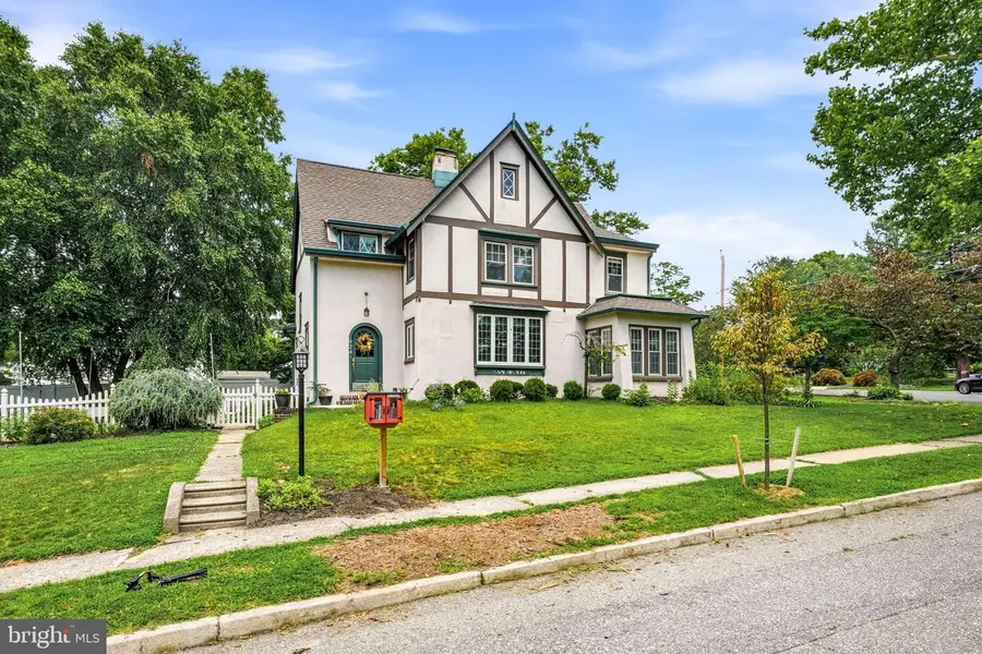 924 Columbia Ave, Palmyra, NJ 08065 - #2