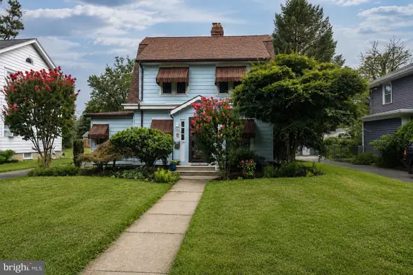 218 Linden Ave, RIVERTON, NJ 08077