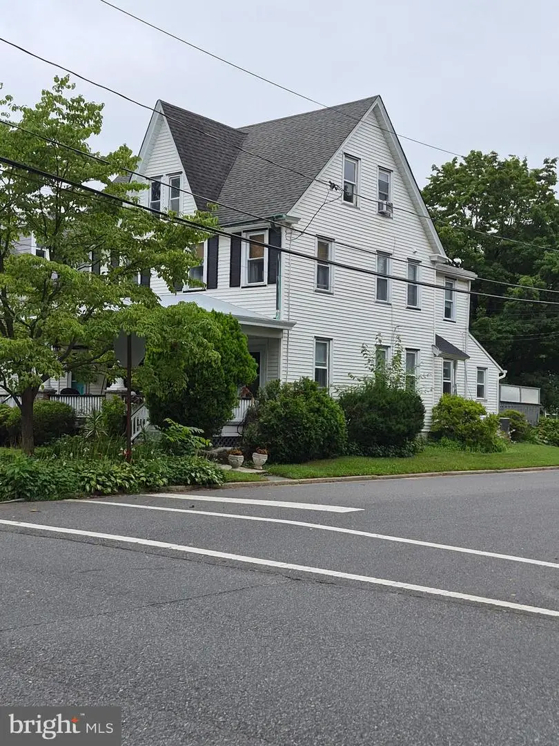 339 W 2nd St, Moorestown, NJ 08057 - #1