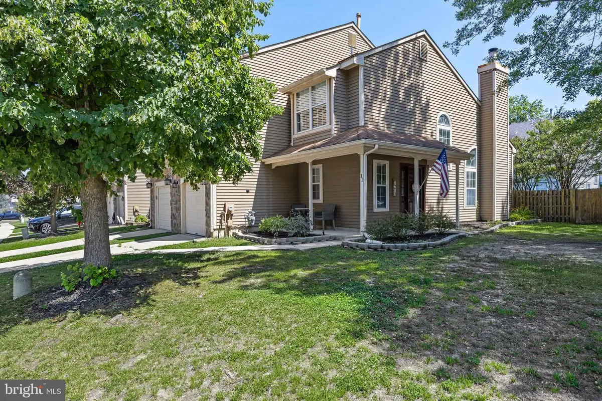 11 Kettlebrook Dr, Mount Laurel, NJ 08054 - #1