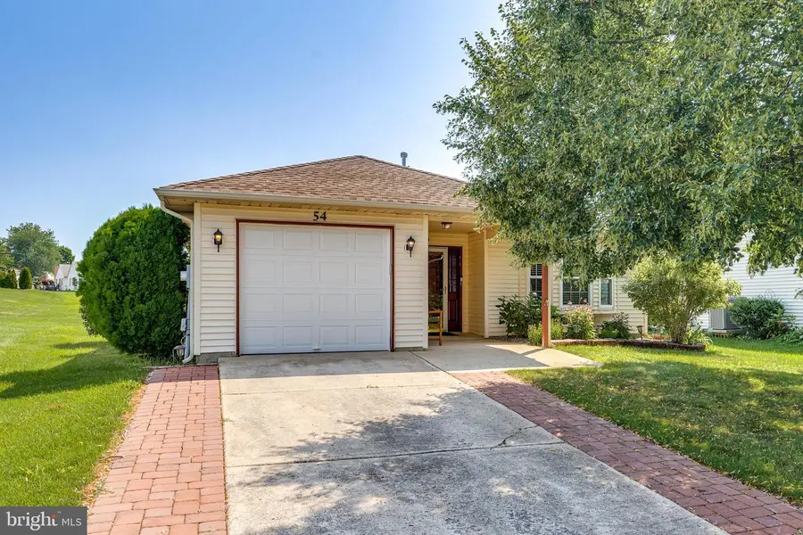 54 N Horseshoe Ln, Columbus, NJ 08022 - #2
