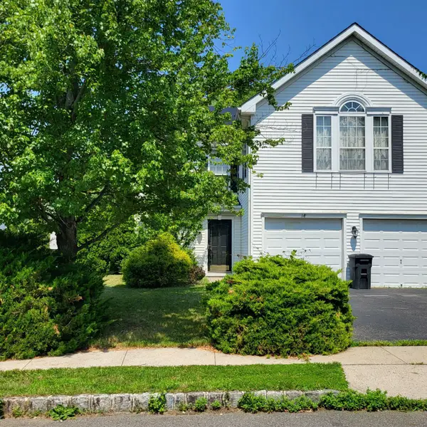18 Hemingway Ln, COLUMBUS, NJ 08022