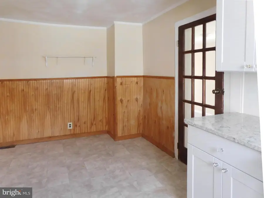83 E 2 Nd St E, Moorestown, NJ 08057 - #3