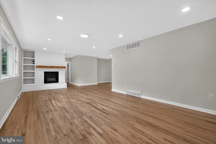 587 Magnolia Rd, Pemberton, NJ 08068 - #3