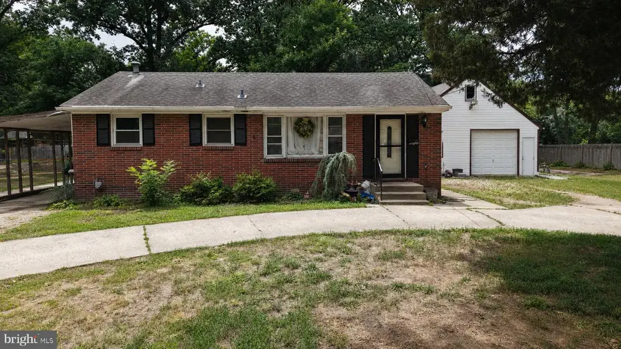 831 S Warrington Ave, Cinnaminson, NJ 08077 - #2