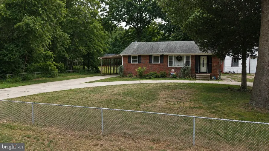 831 S Warrington Ave, Cinnaminson, NJ 08077 - #3
