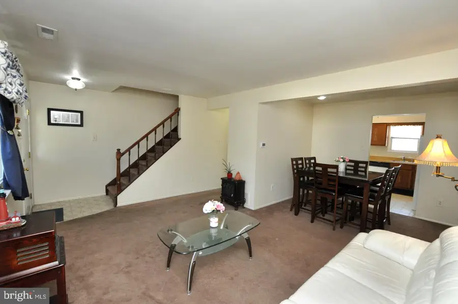 109 Mayfair Ln, Mount Laurel, NJ 08054 - #3