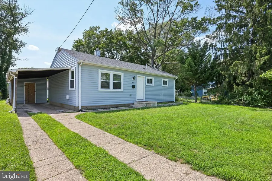 409 Illinois Ave, Delanco, NJ 08075 - #2